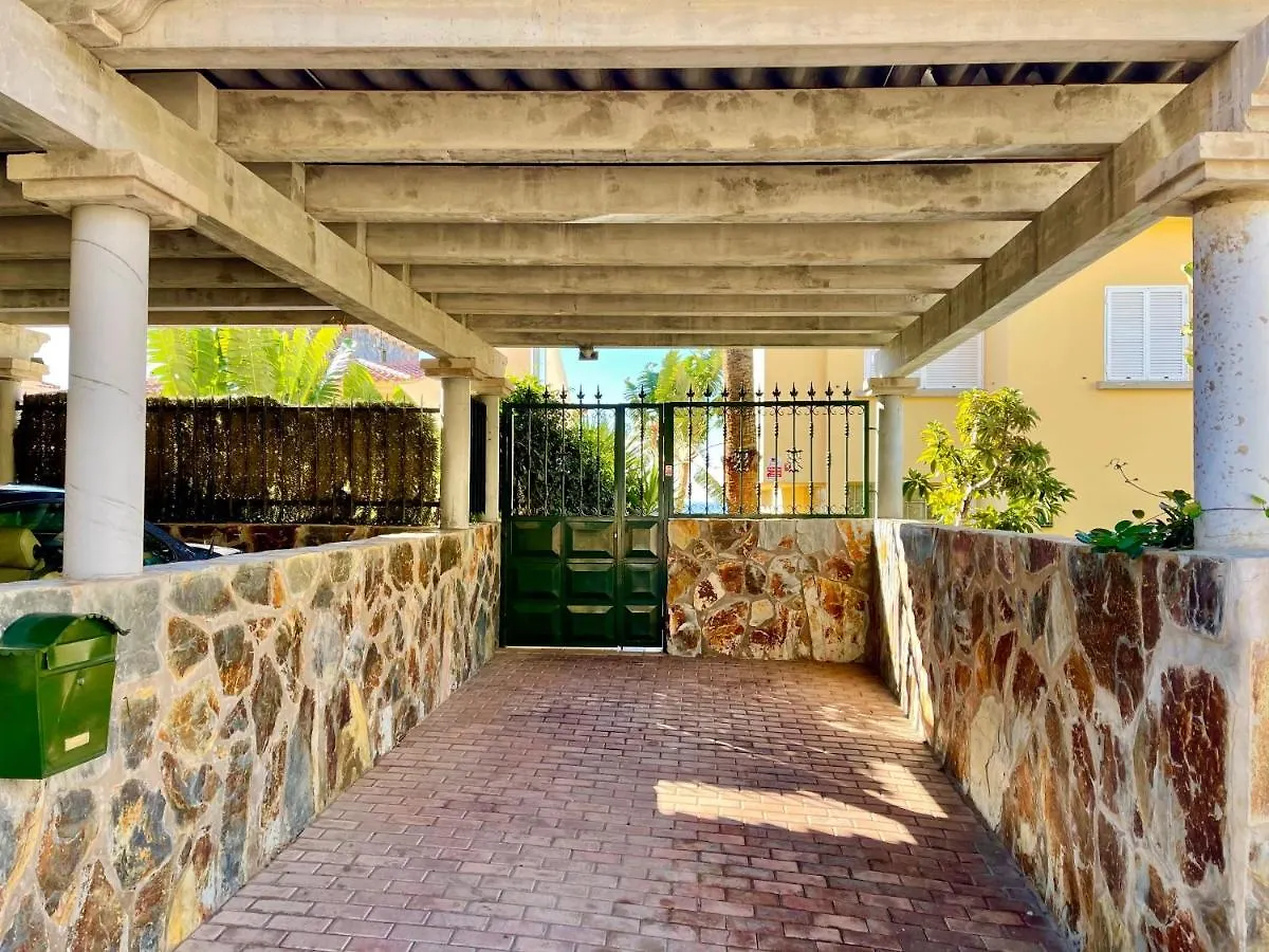 Sea Edge Friendly Holiday Home 马斯帕洛马斯